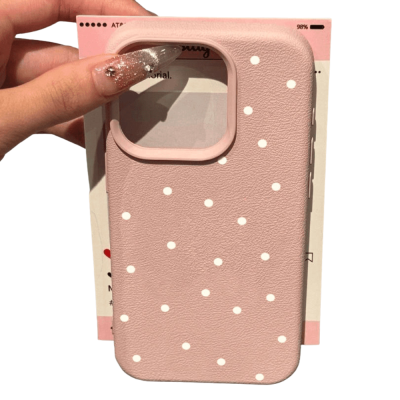 Coque de Protection pour iPhone en texture "Litchi" rose classique - Pois blancs — ECO · Smarty Paris 18e
